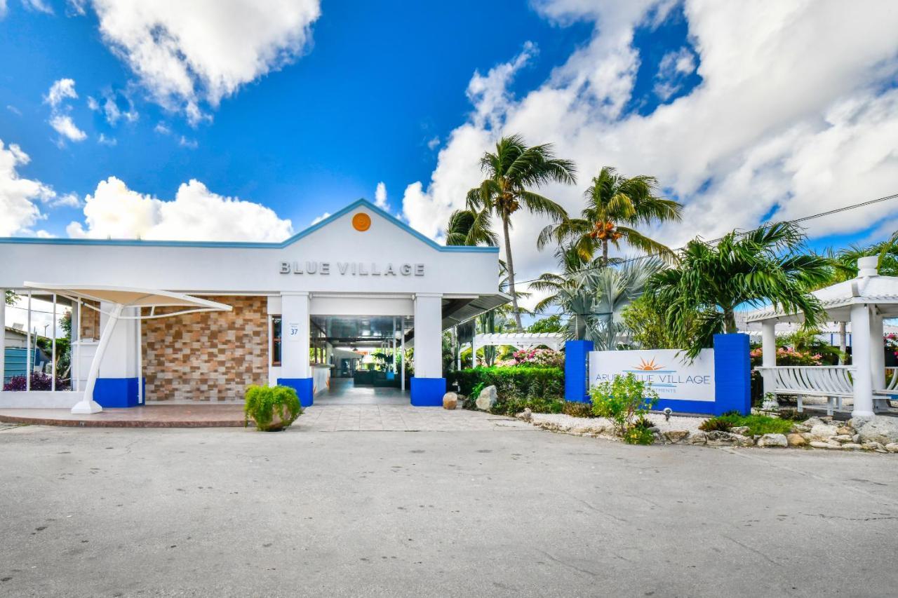 Aruba Blue Village Hotel And Apartments 팜비치 외부 사진