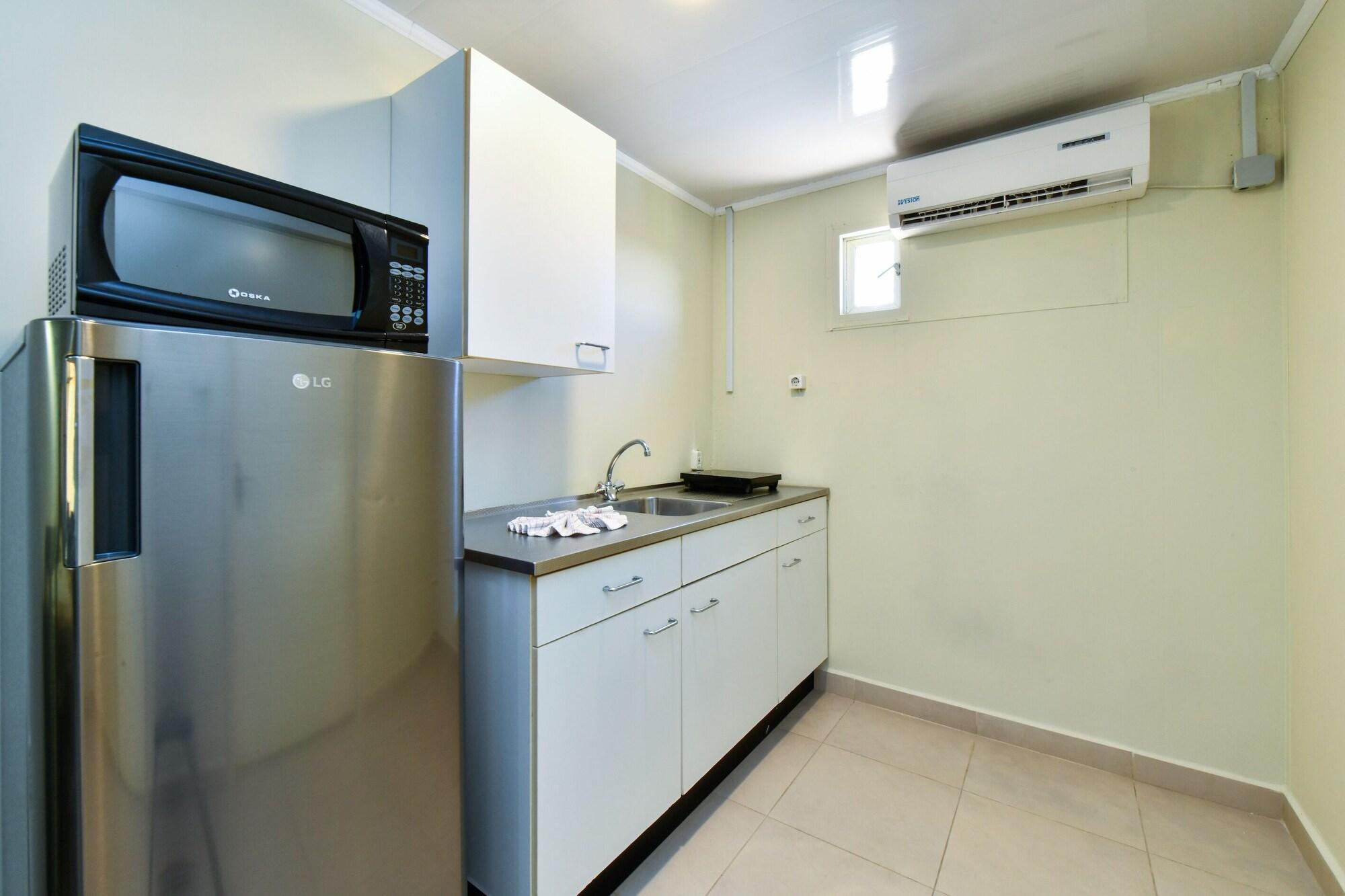 Aruba Blue Village Hotel And Apartments 팜비치 외부 사진
