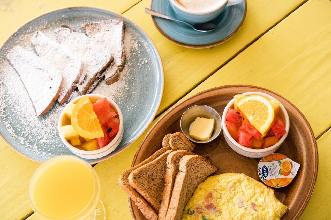 Aruba Blue Village Hotel And Apartments 팜비치 외부 사진