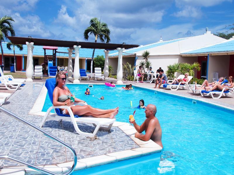 Aruba Blue Village Hotel And Apartments 팜비치 외부 사진